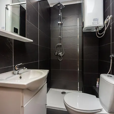 Bezaubernde Nur 500 Meter Zum Mit Meerblick, Privatpool, Grill, Waschmaschine * Novi Vinodolski