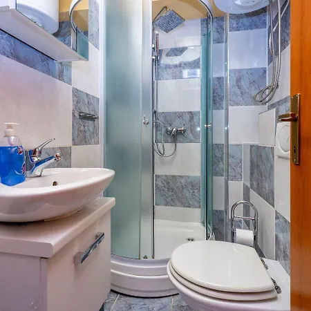 Feriehus Bezaubernde Nur 500 Meter Zum Mit Meerblick, Privatpool, Grill, Waschmaschine *