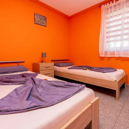 Feriehus Bezaubernde Nur 500 Meter Zum Mit Meerblick, Privatpool, Grill, Waschmaschine