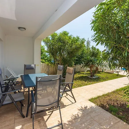 Bezaubernde Nur 500 Meter Zum Mit Meerblick, Privatpool, Grill, Waschmaschine Feriehus *