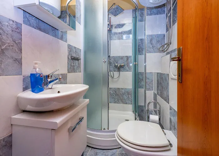 Ferienhaus Bezaubernde Nur 500 Meter Zum Mit Meerblick, Privatpool, Grill, Waschmaschine *