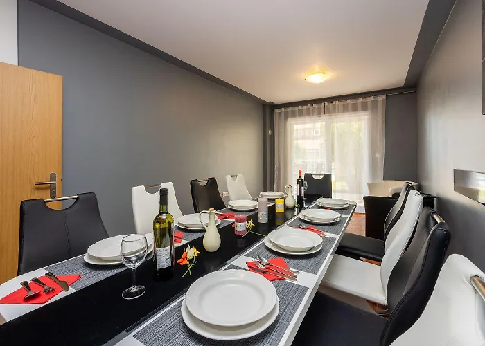 Bezaubernde Nur 500 Meter Zum Mit Meerblick, Privatpool, Grill, Waschmaschine Novi Vinodolski