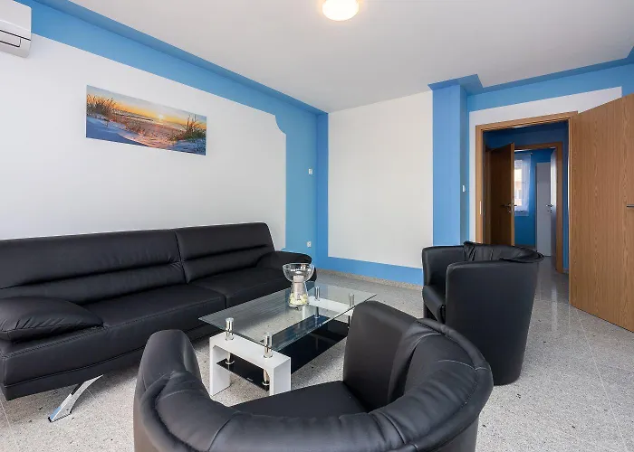 Prázdninový dům Bezaubernde Nur 500 Meter Zum Mit Meerblick, Privatpool, Grill, Waschmaschine