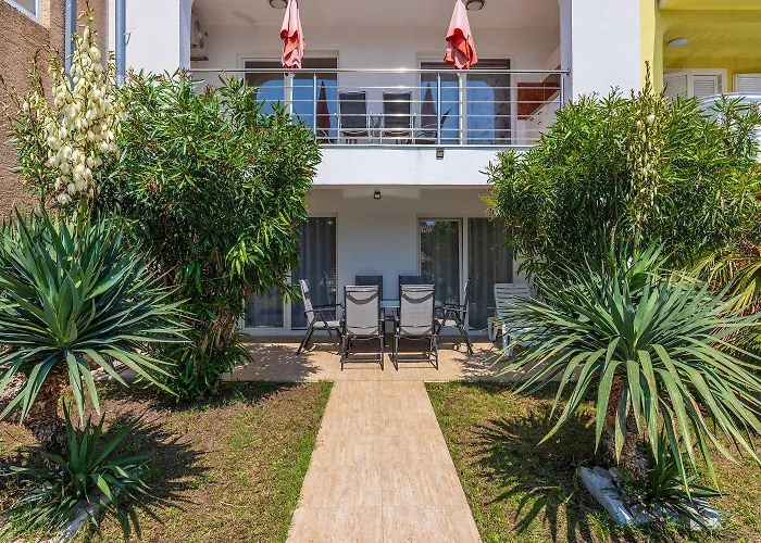 Bezaubernde Nur 500 Meter Zum Mit Meerblick, Privatpool, Grill, Waschmaschine * Novi Vinodolski